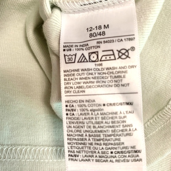 Old Navy Snug Fit Pajamas 12-18M PJs Baby Recycle Truck Short Sleeve New 2pc Set - Picture 4 of 8